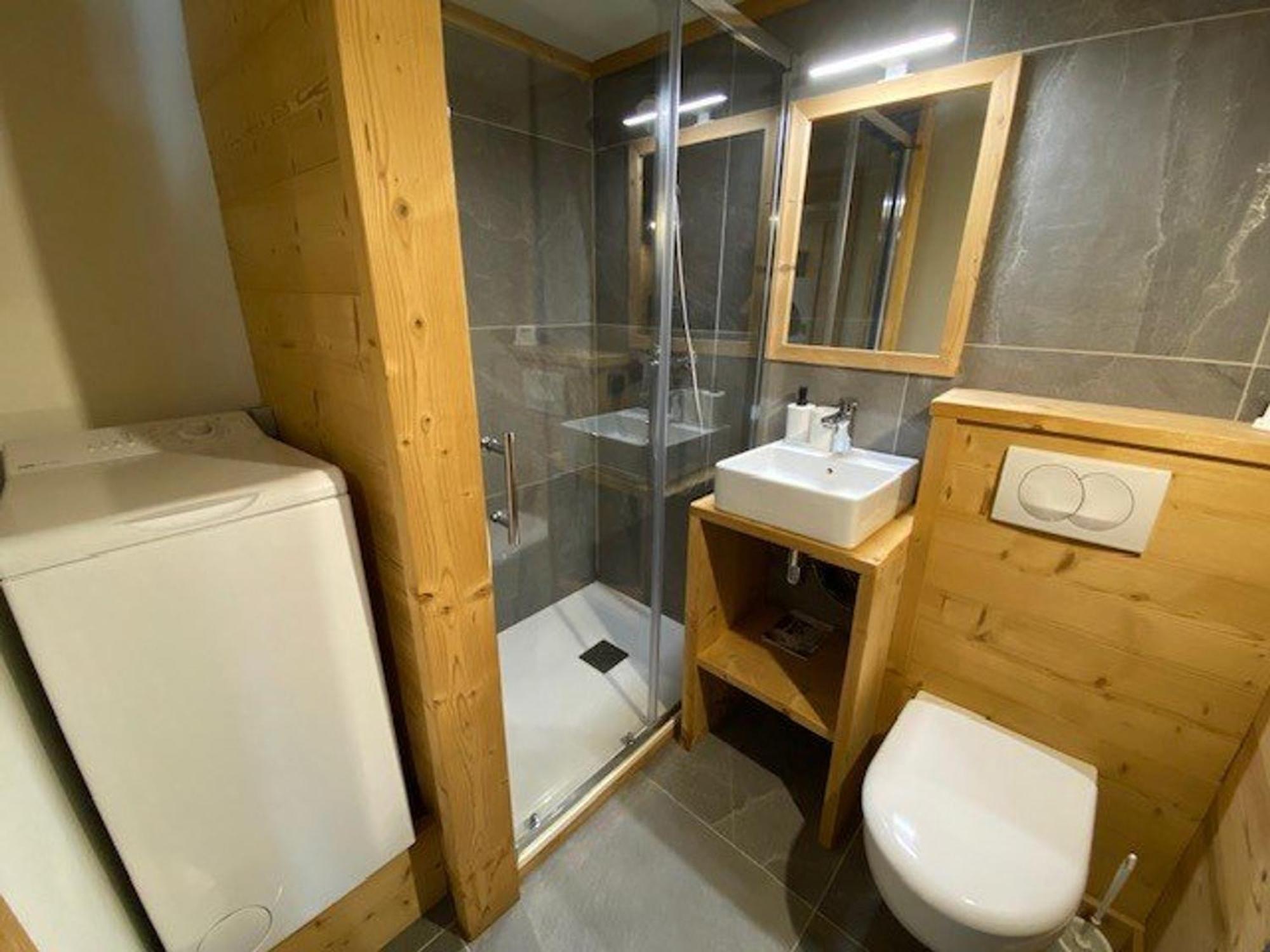 Appart Renove 2* Pour 6 Pers. Avec 2 Salles D'Eau Et Balcon Sud - Fr-1-458-178 Le Chinaillon Extérieur photo